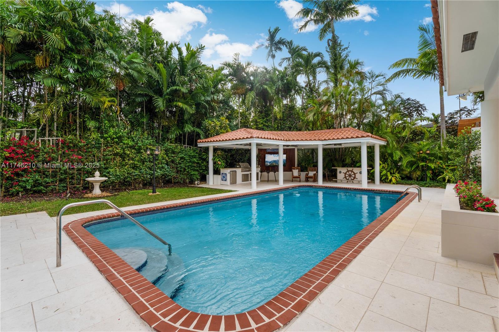1222 SW Coral Way