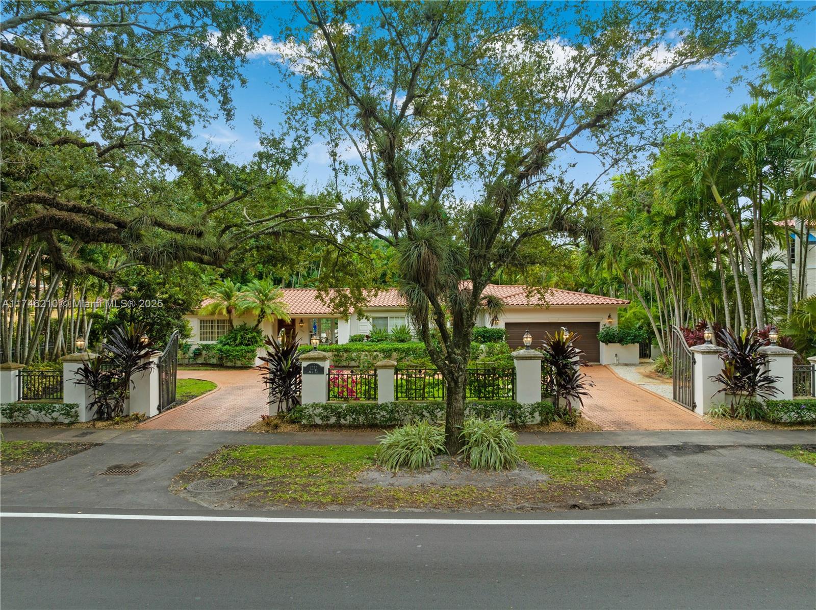 1222 SW Coral Way