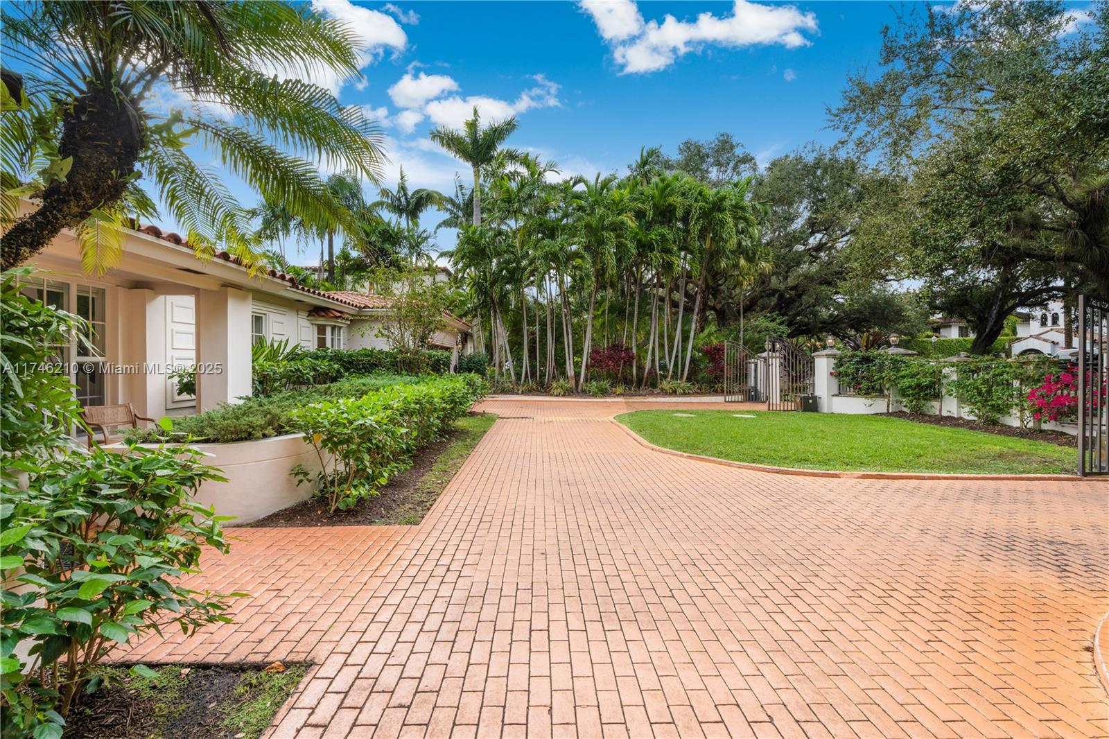 1222 SW Coral Way