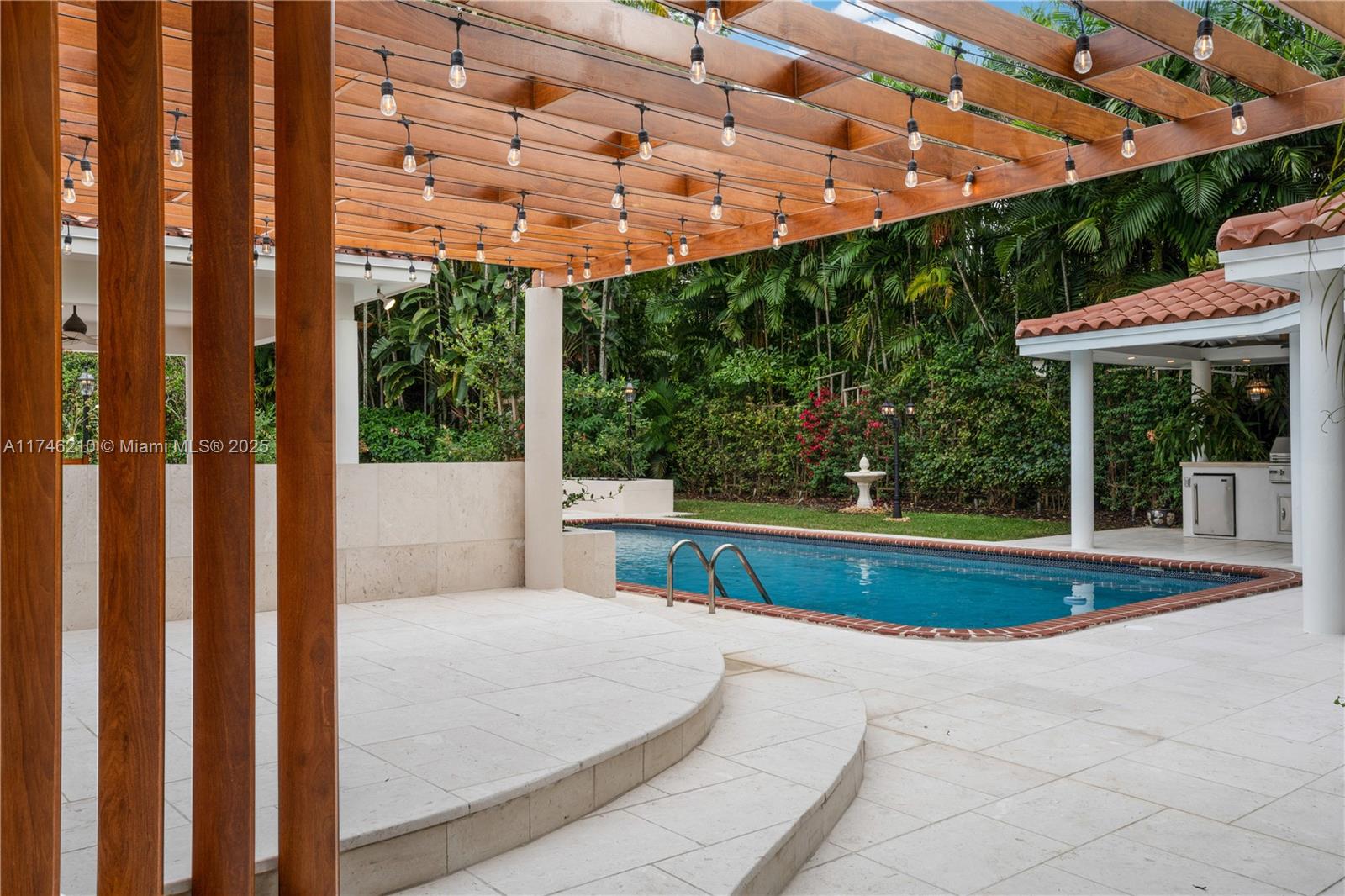 1222 SW Coral Way
