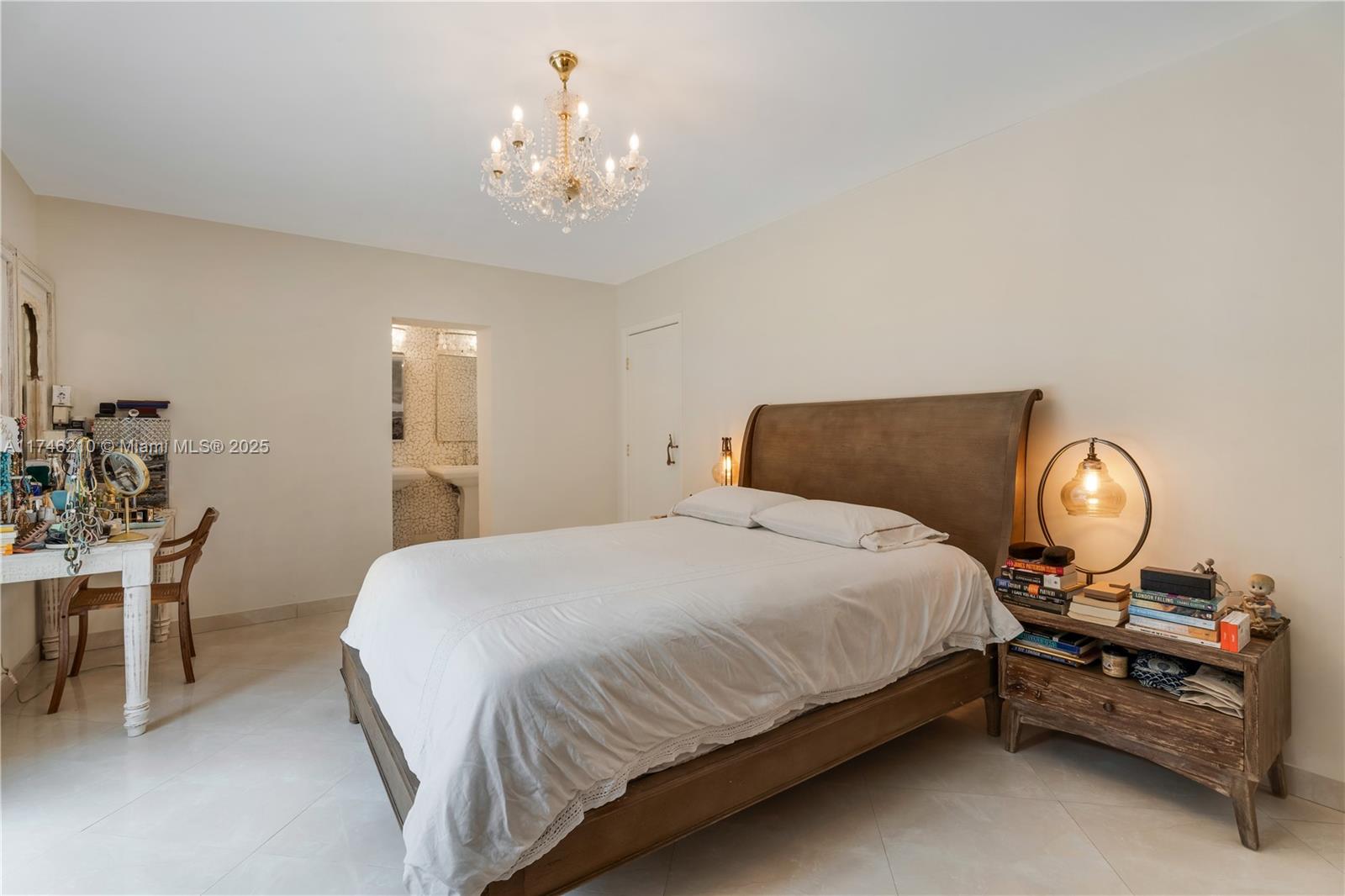1222 SW Coral Way