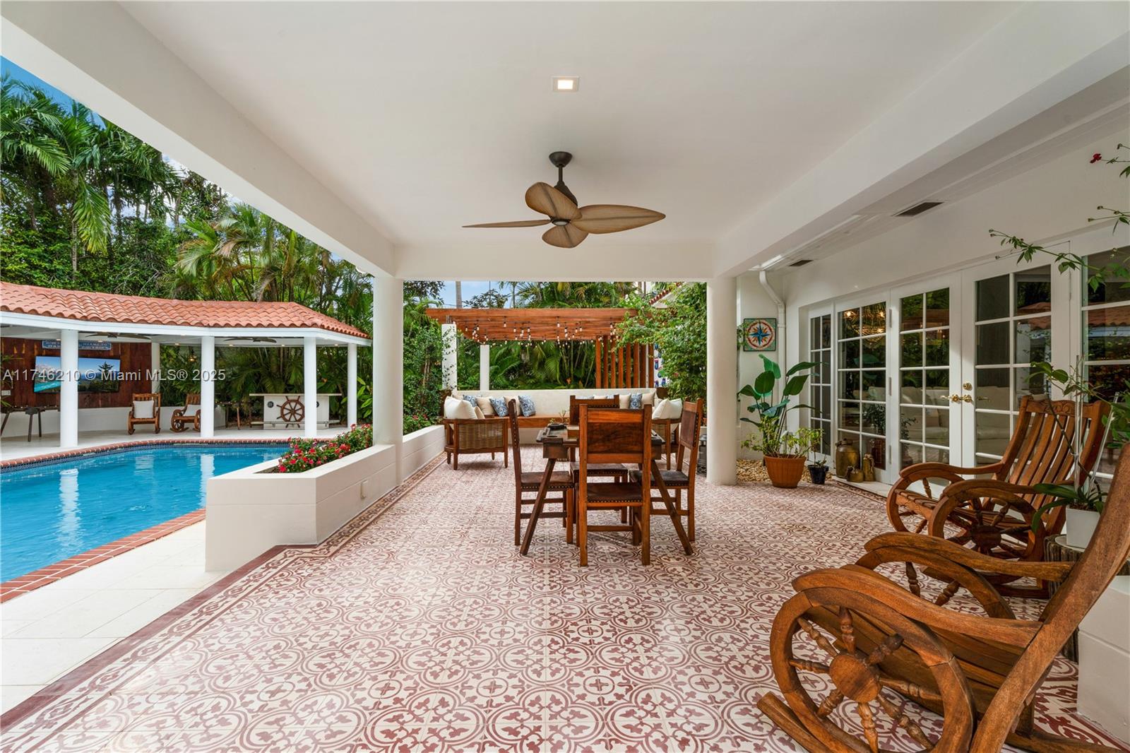 1222 SW Coral Way