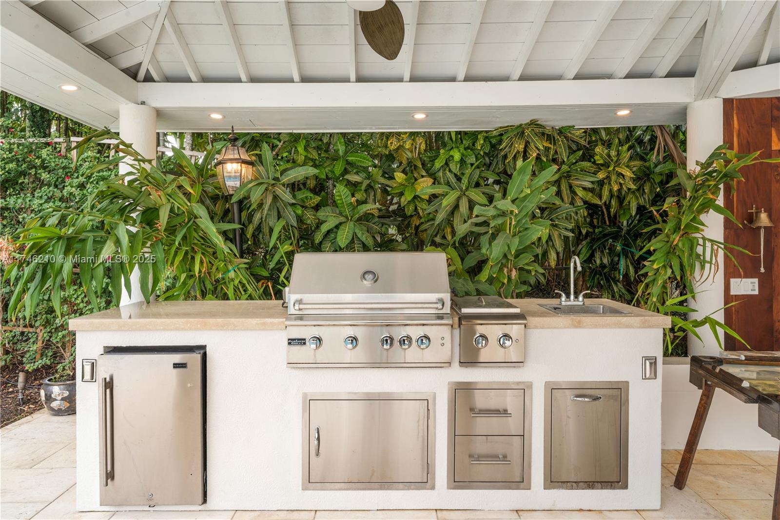 1222 SW Coral Way