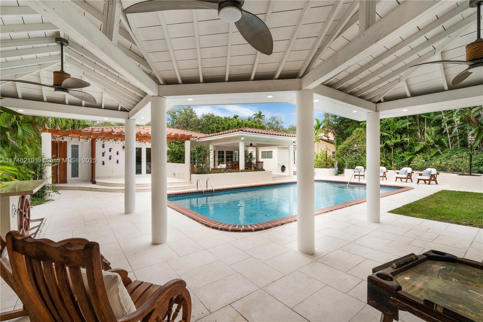 1222 SW Coral Way