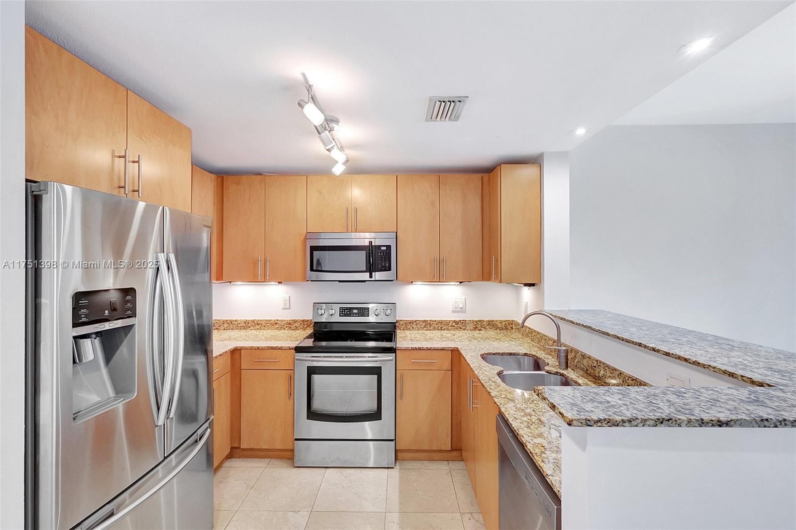 10 Aragon Ave # 1114