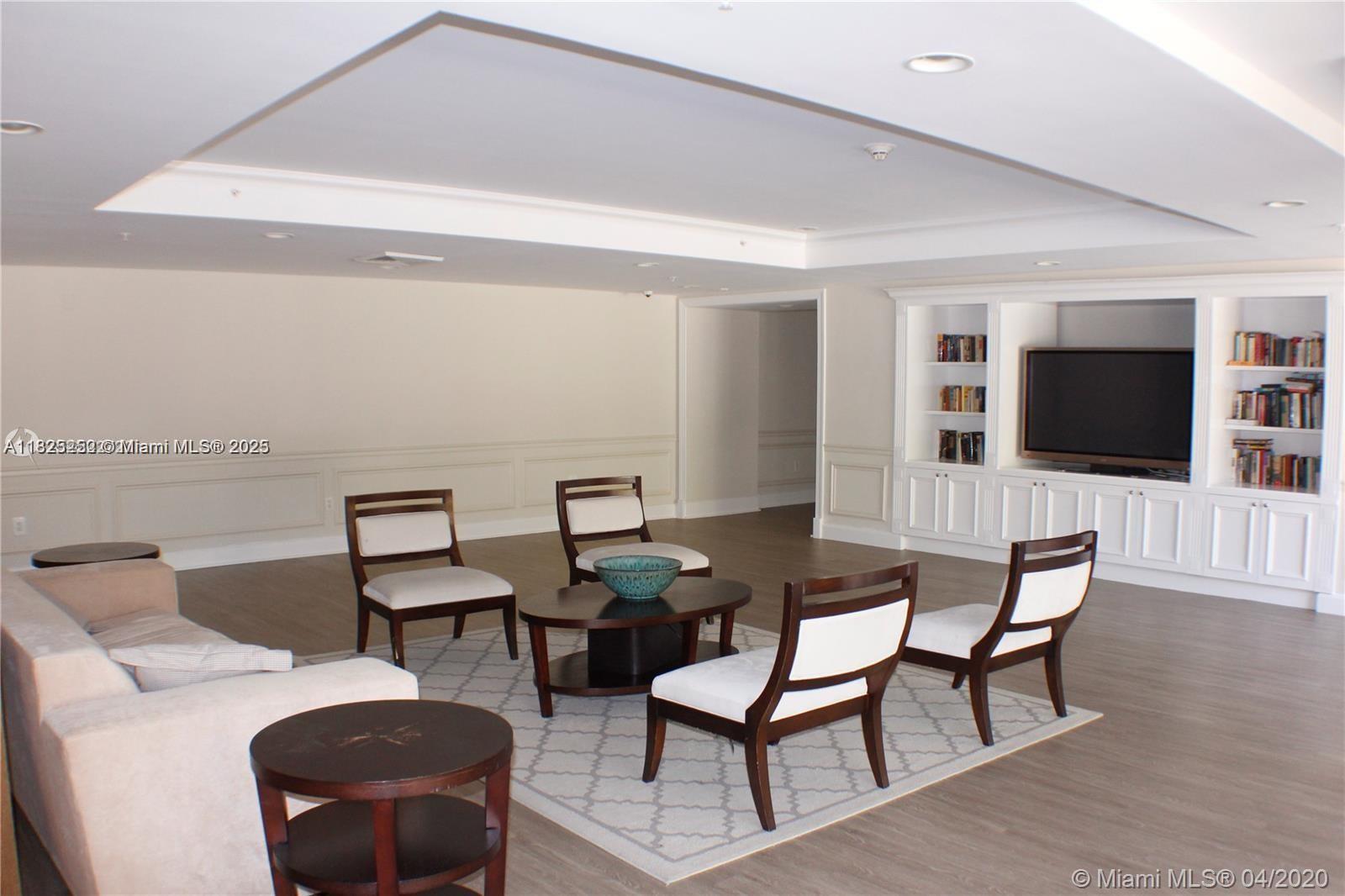 55 Merrick Way # 842