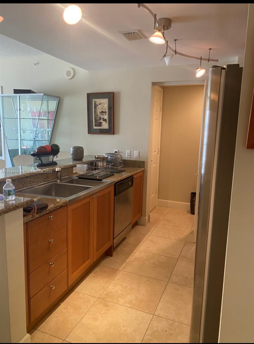 55 Merrick Way # 700