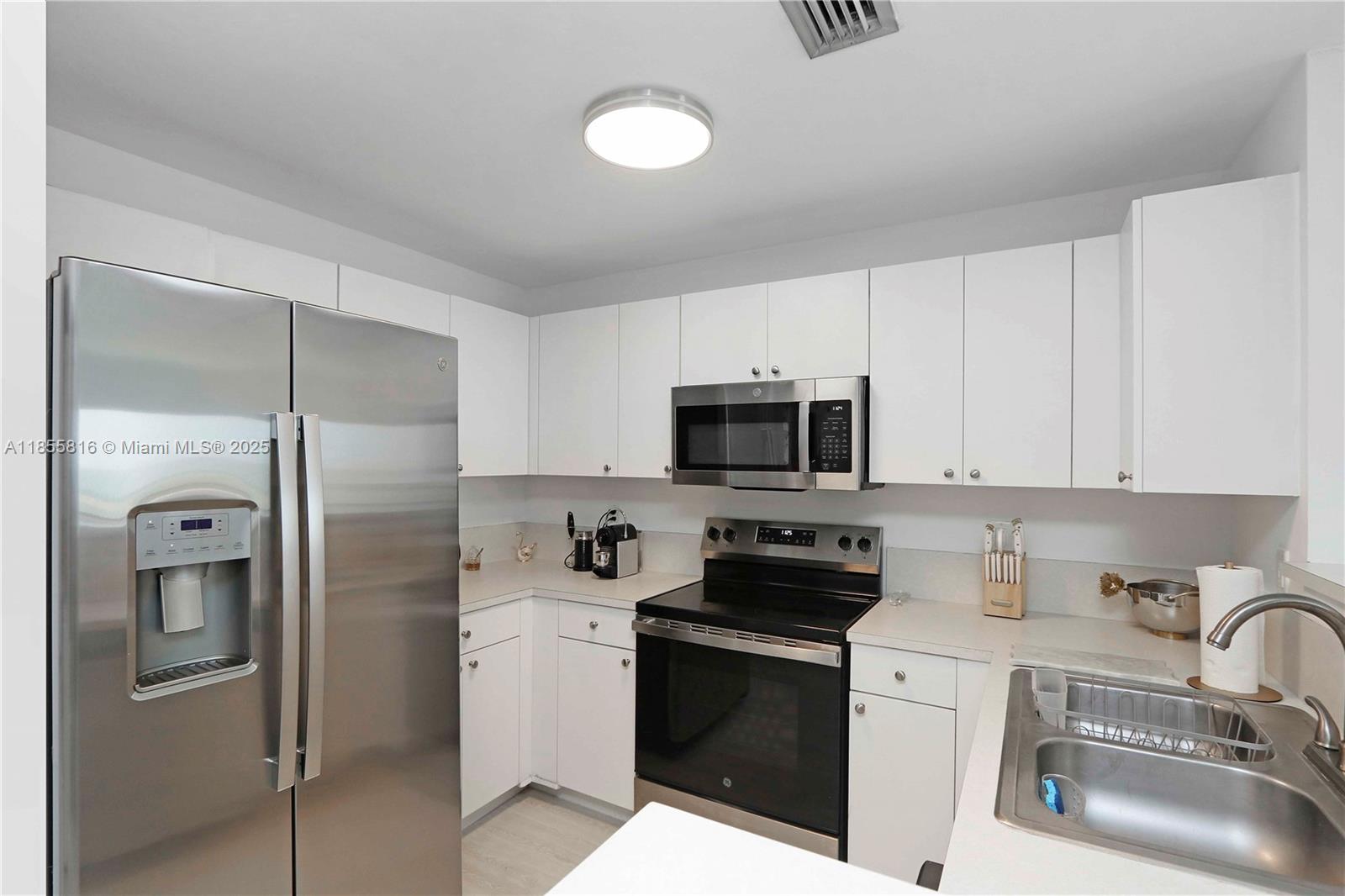 10 Aragon Ave # 1403