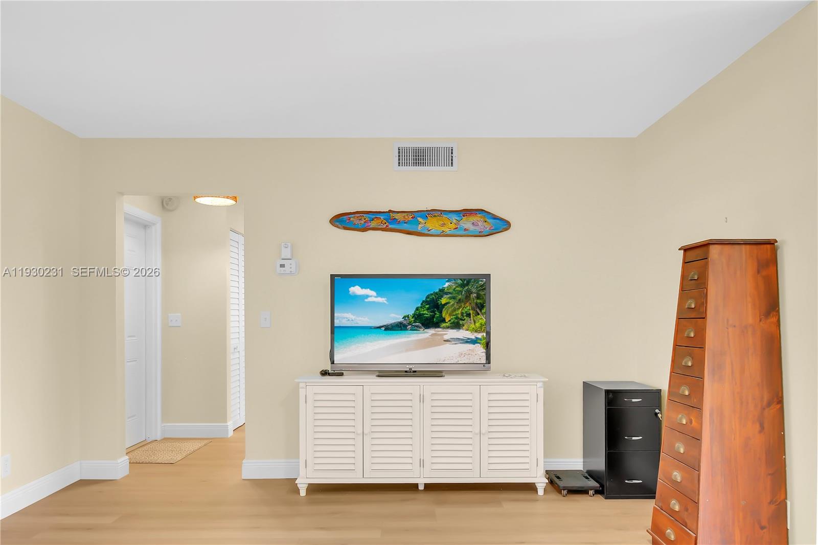 7 Colonial Club Dr # 302