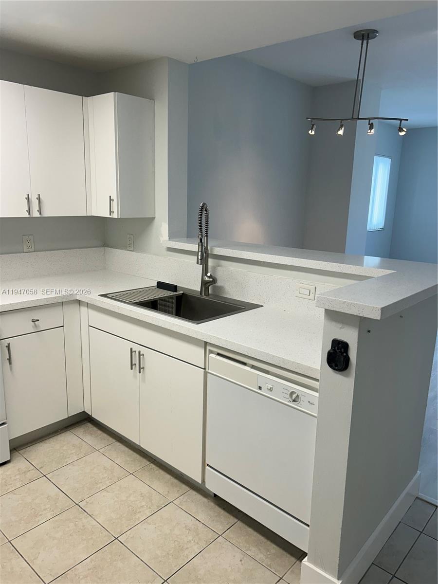 10 Aragon Ave # 814