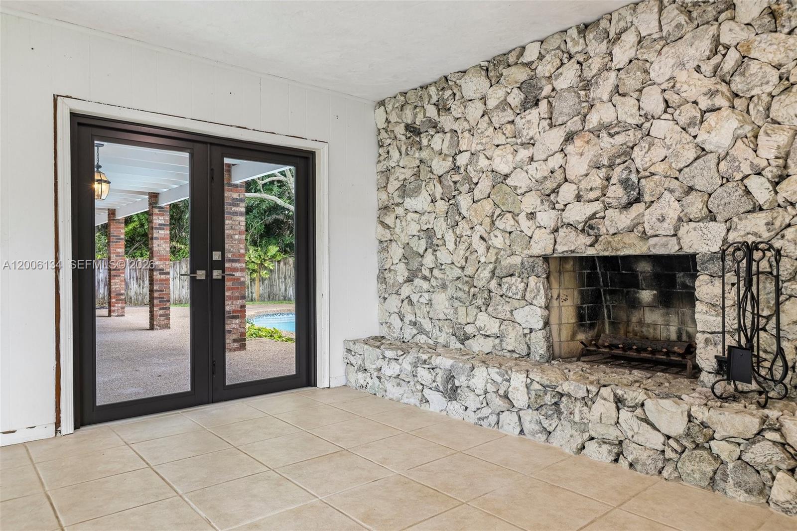 7885 SW 179th Ter