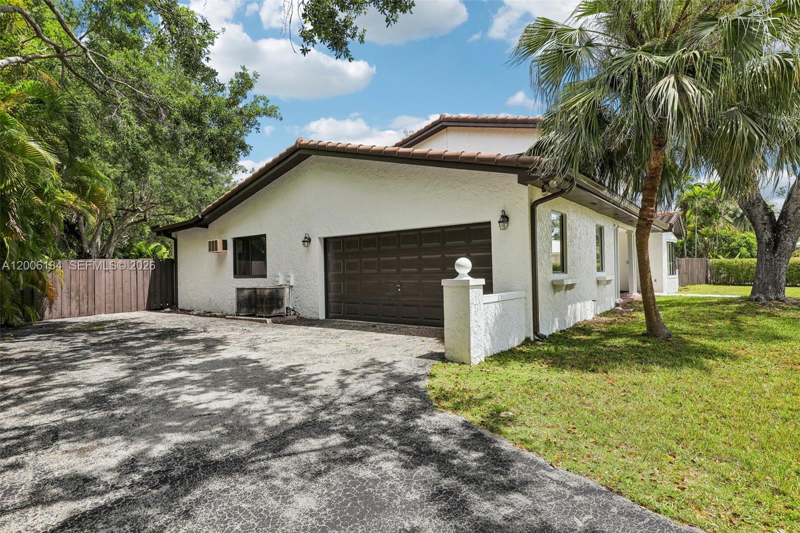 7885 SW 179th Ter