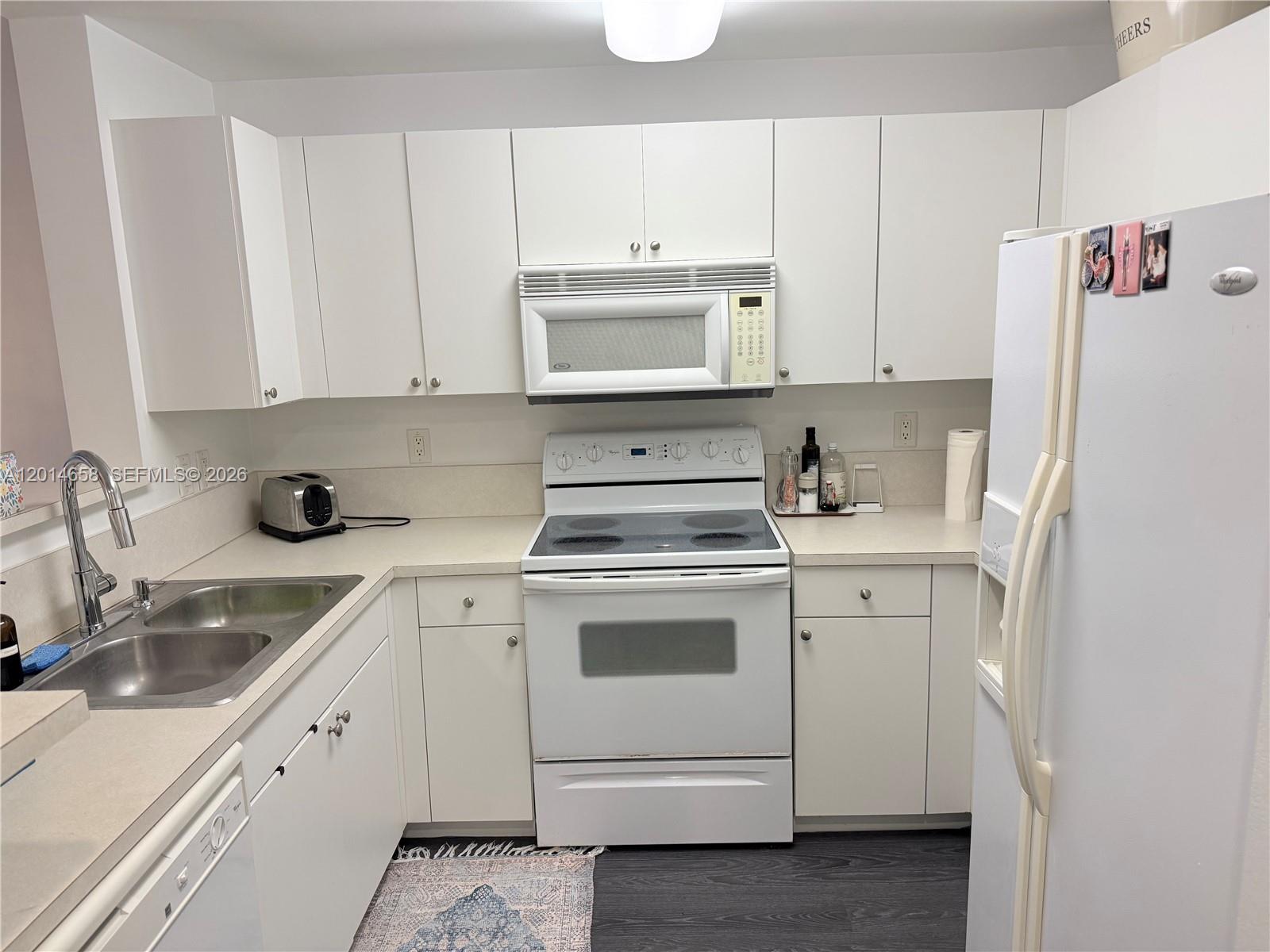 10 Aragon Ave # 702