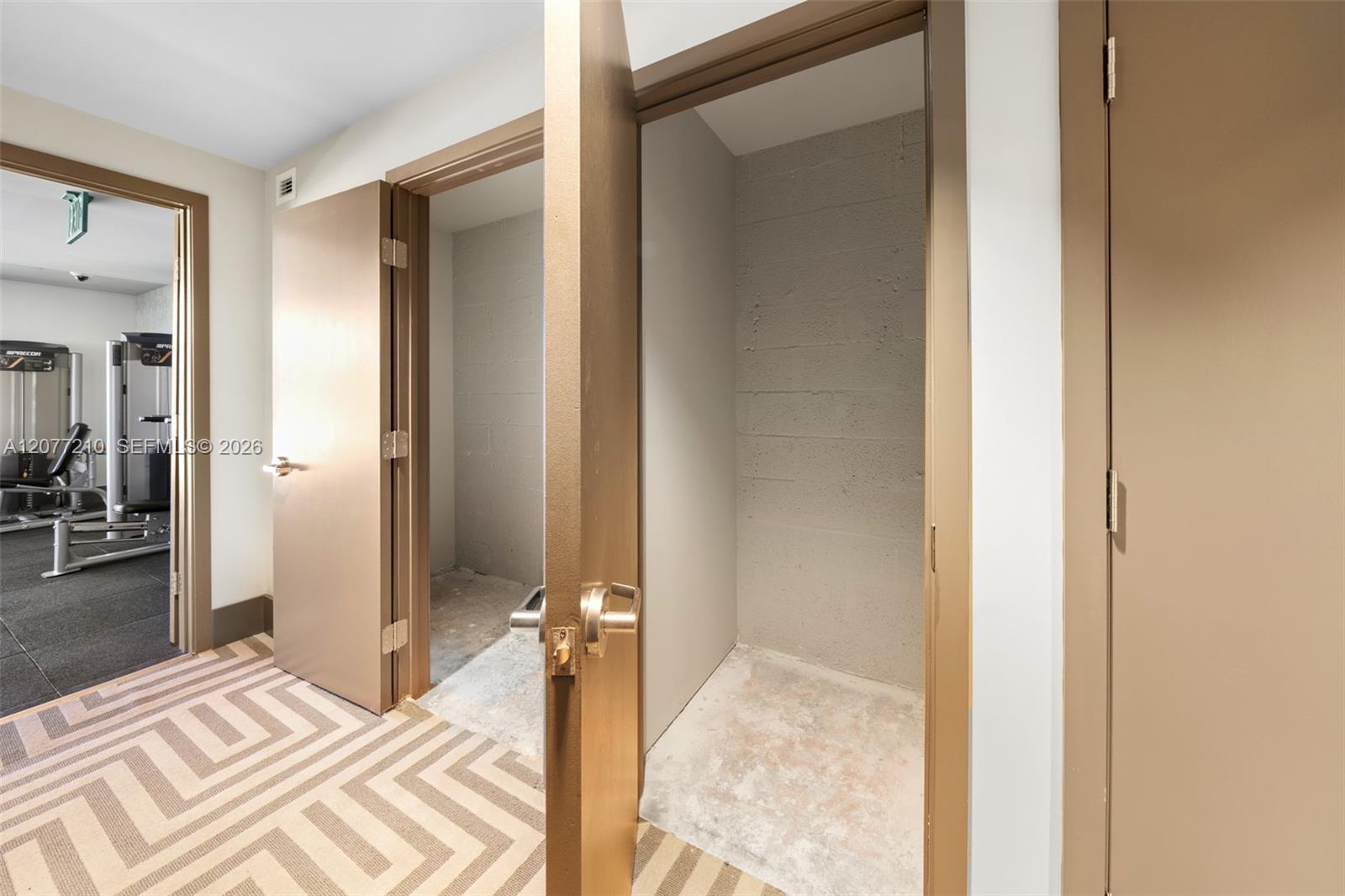 275 Giralda Ave # 6A