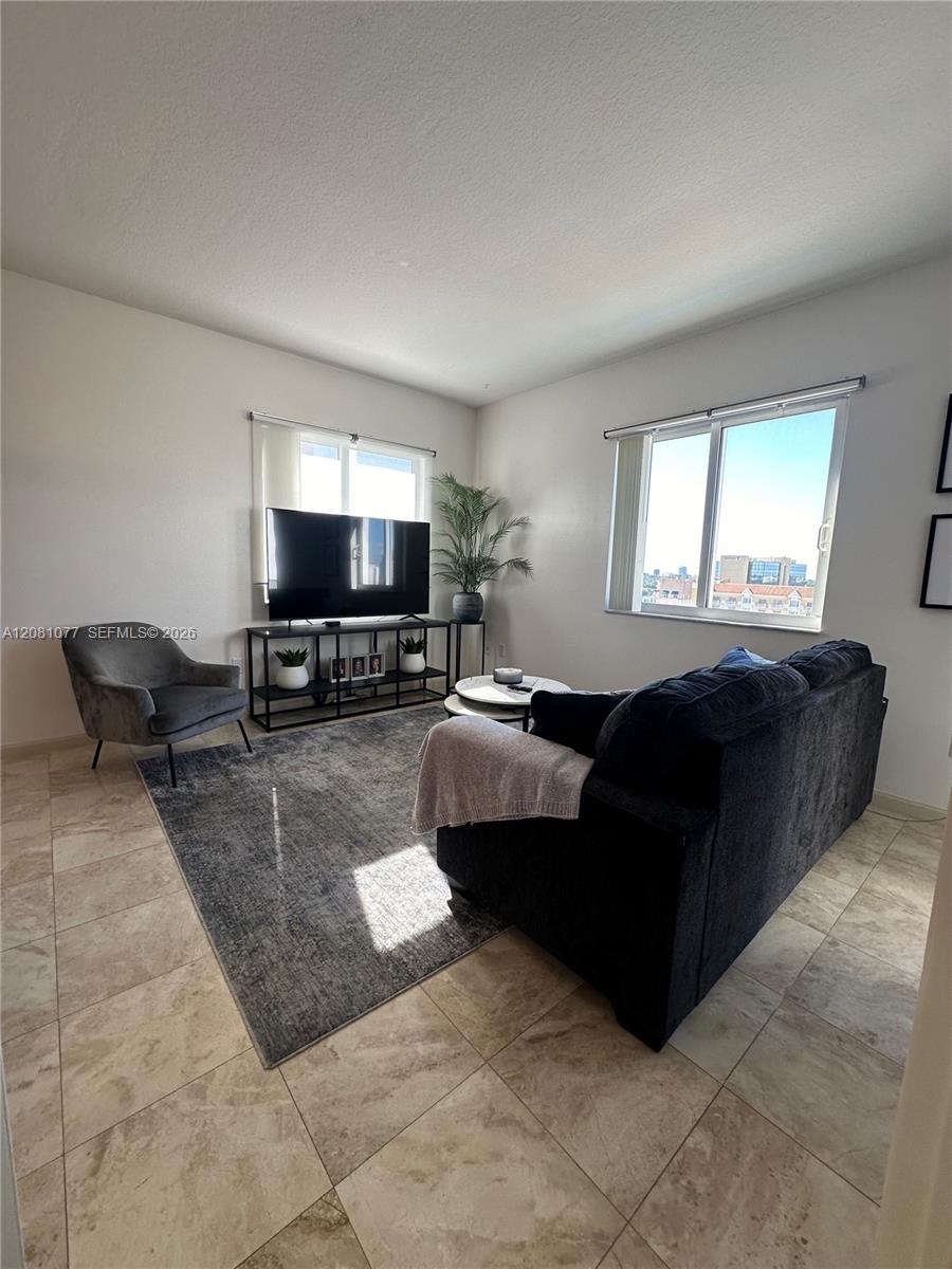 10 Aragon Ave # 1120