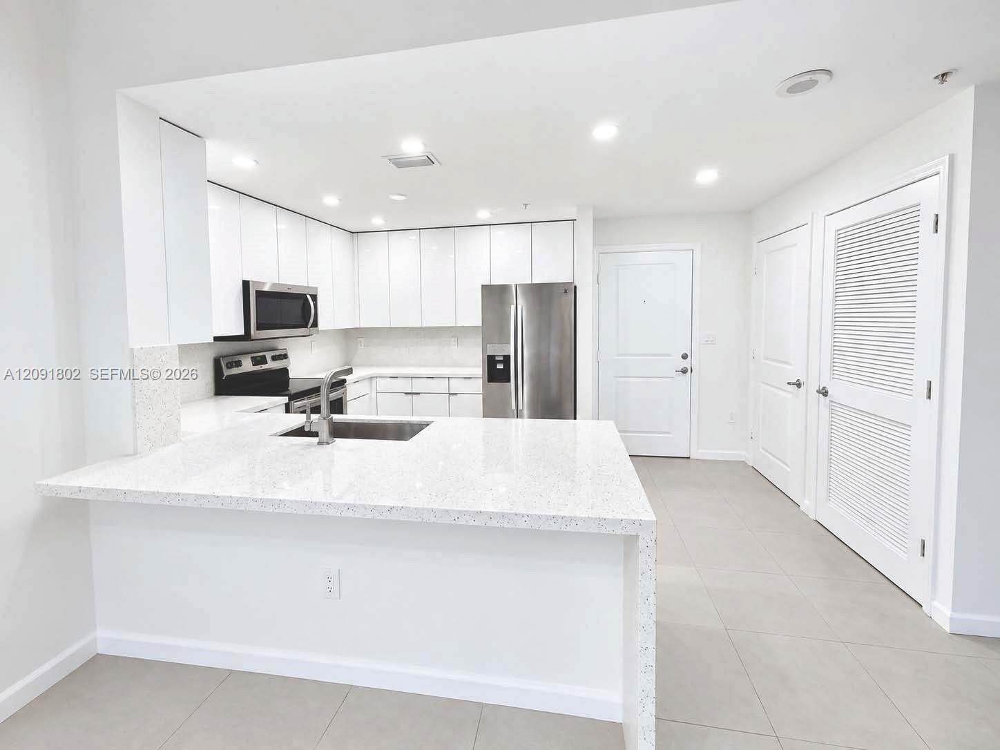 10 Aragon Ave # 910