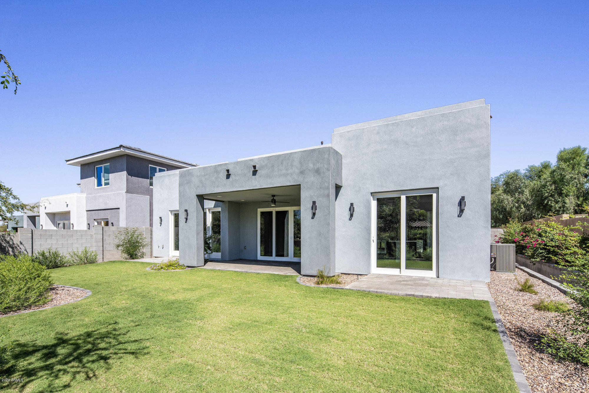 2901 S SANDSTONE Court