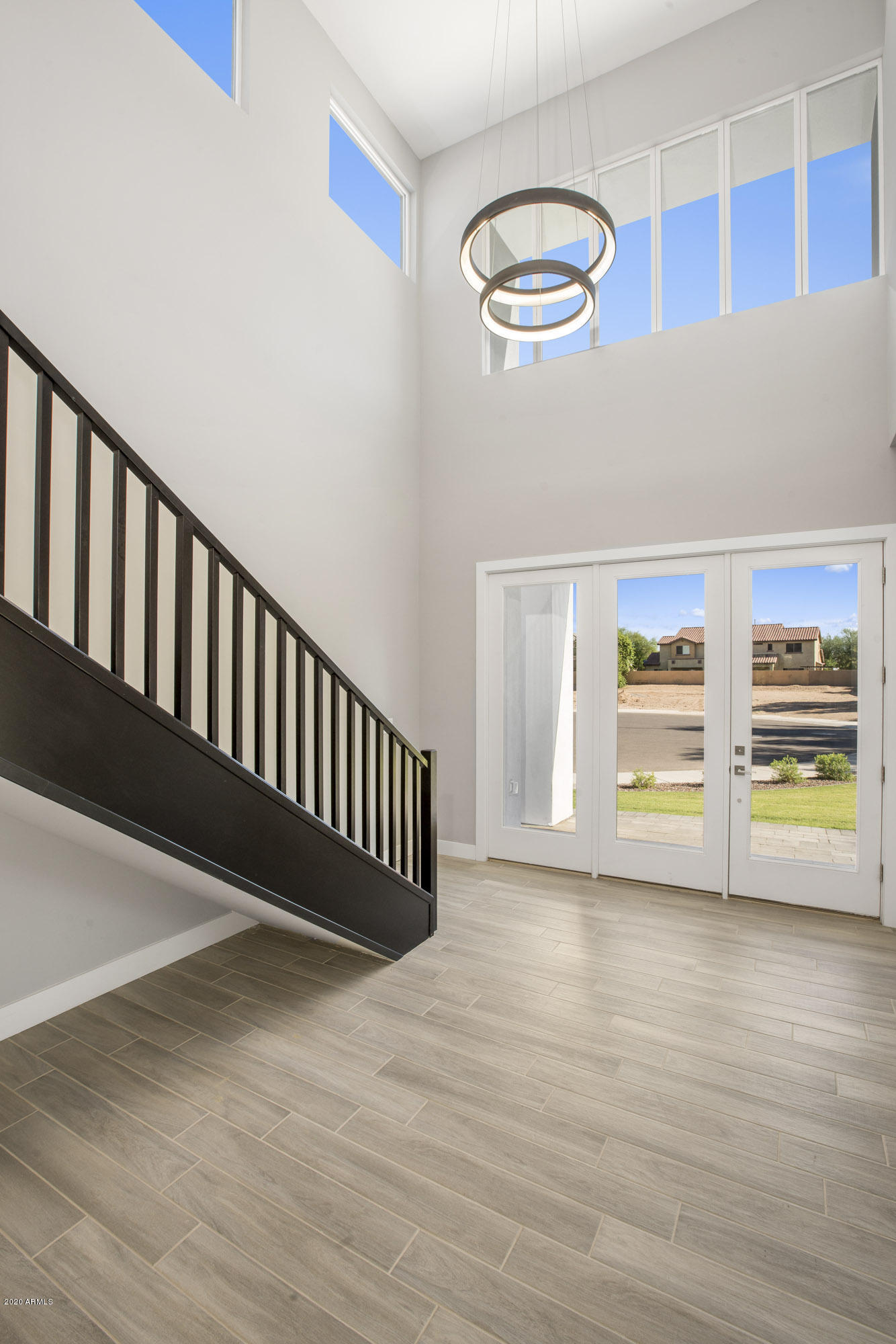 2901 S SANDSTONE Court