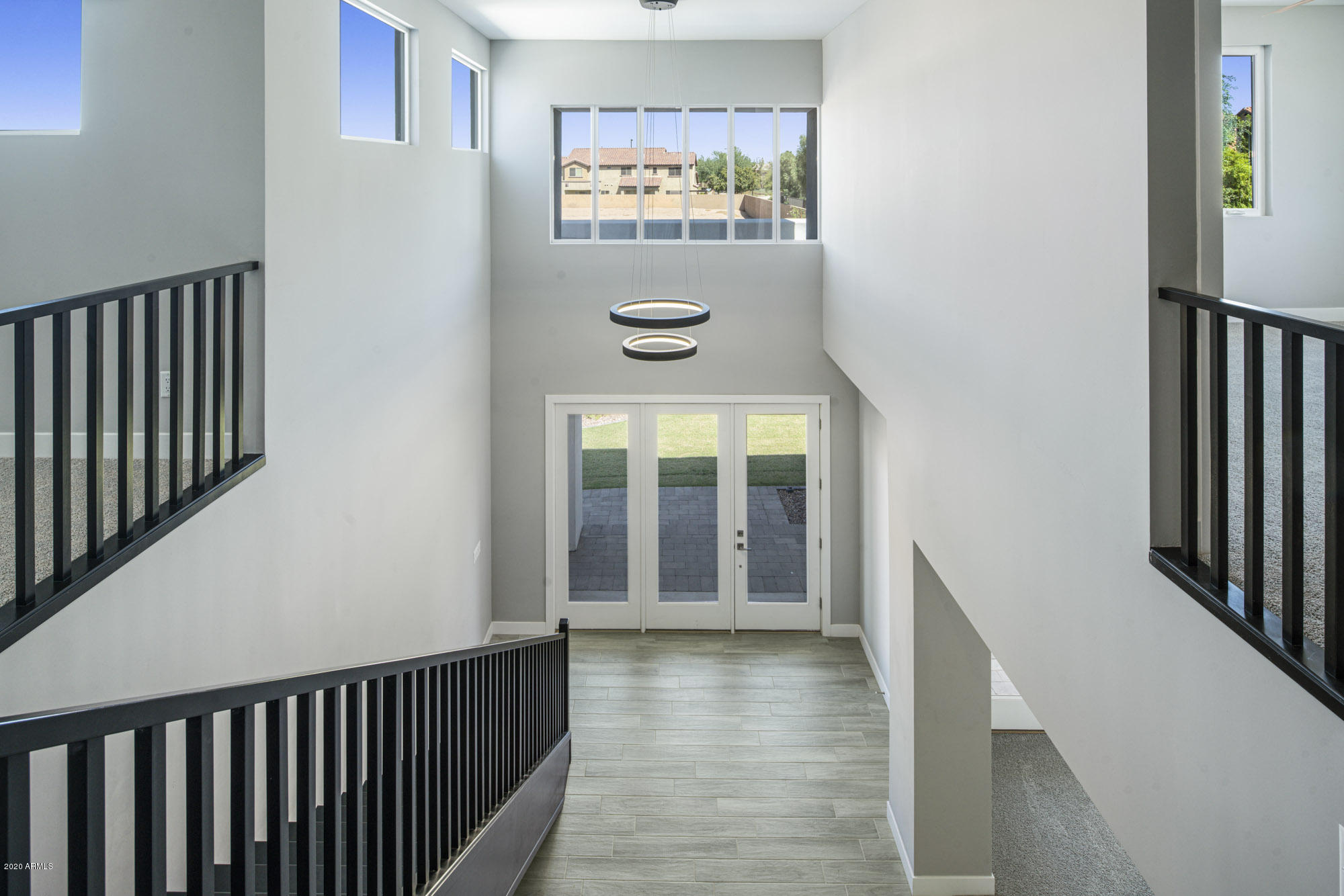 2901 S SANDSTONE Court