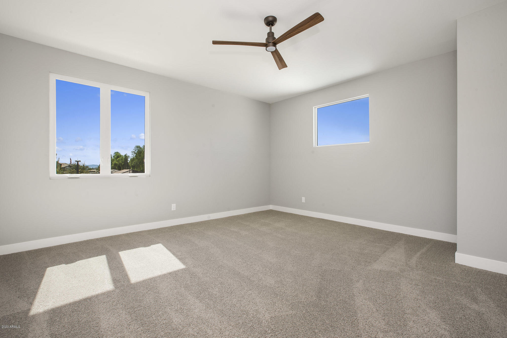 2901 S SANDSTONE Court
