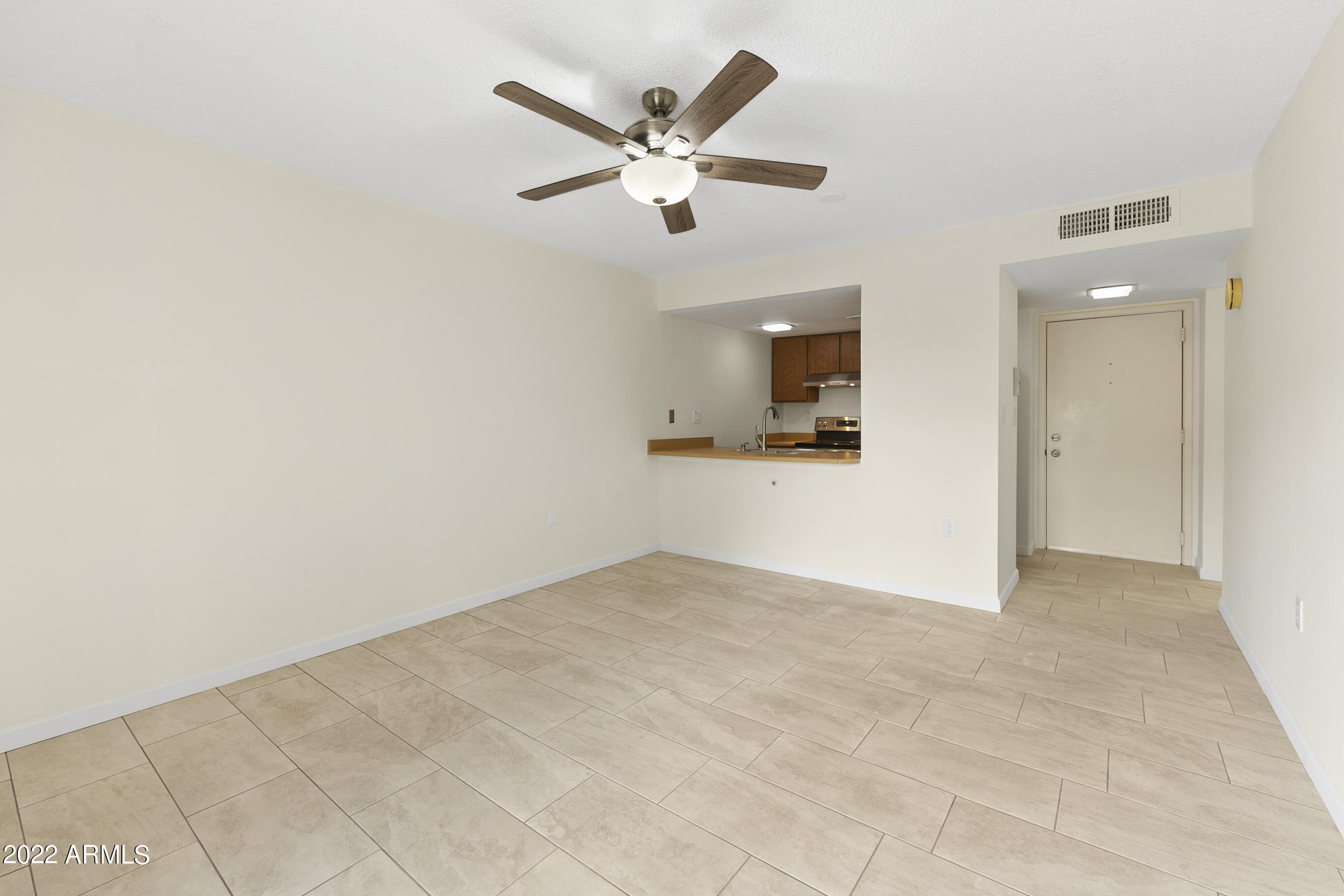 3033 E DEVONSHIRE Avenue # 2008