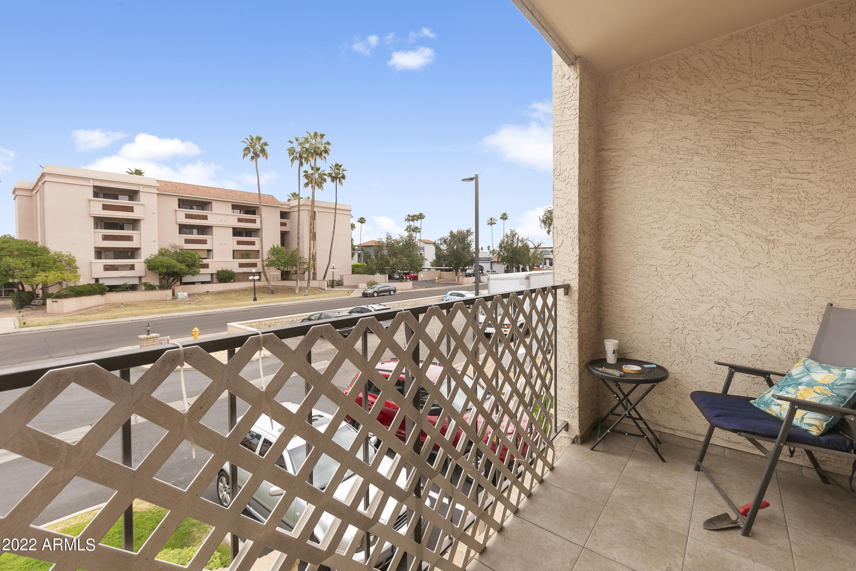 3033 E DEVONSHIRE Avenue # 2008
