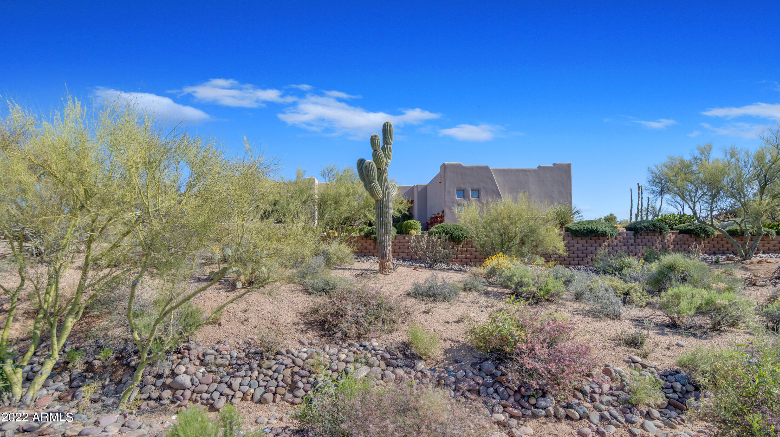 9409 E Romping Road