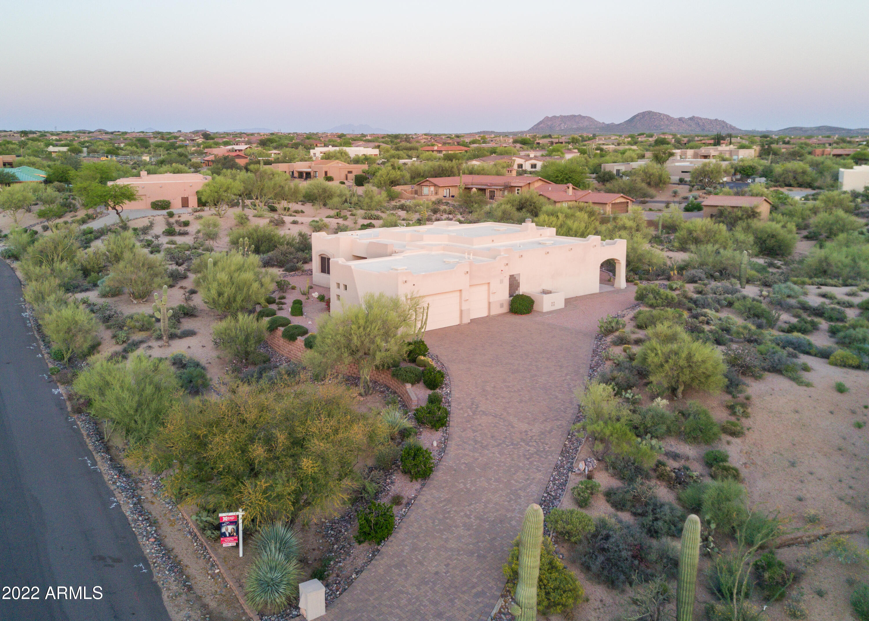 9409 E Romping Road