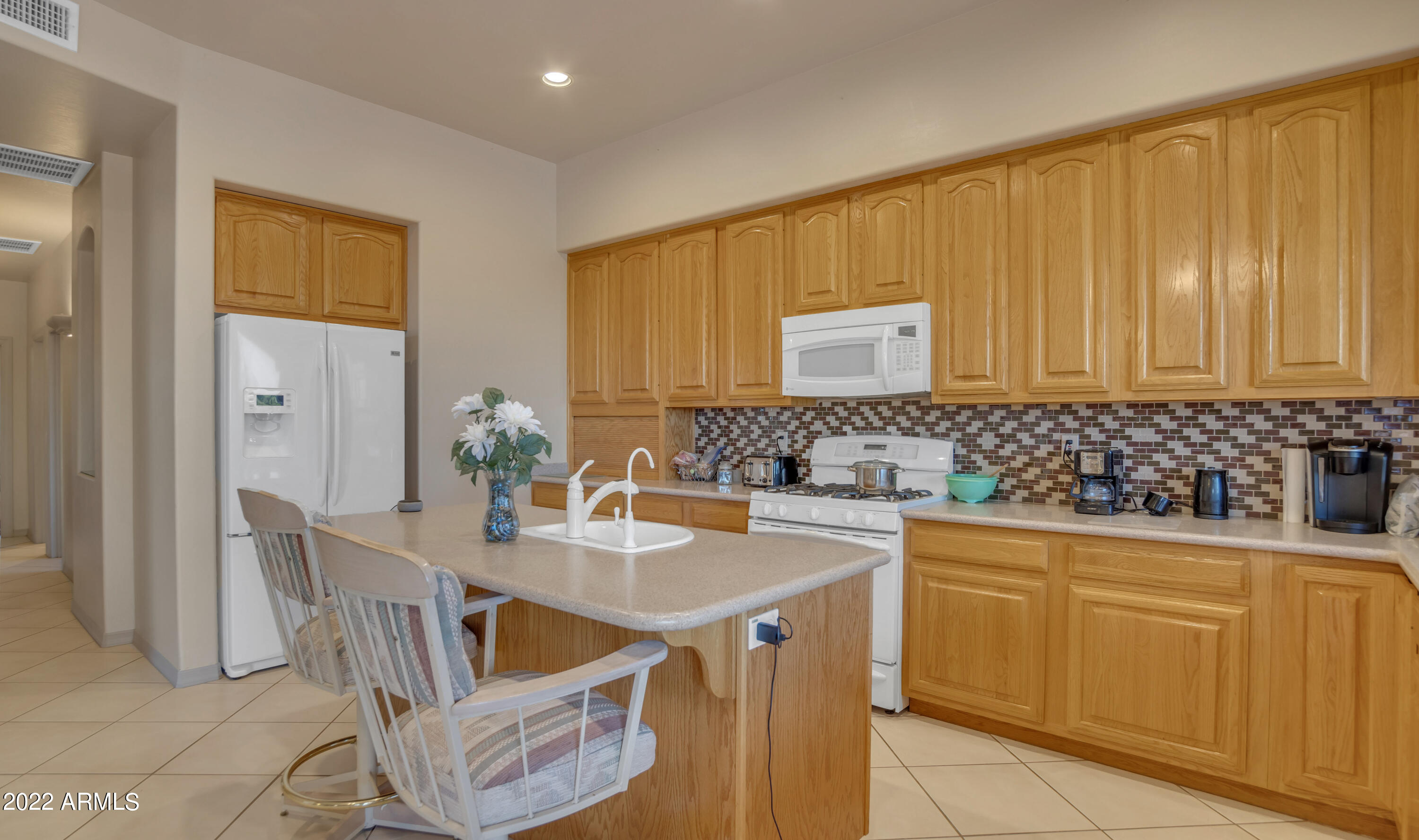 9409 E Romping Road