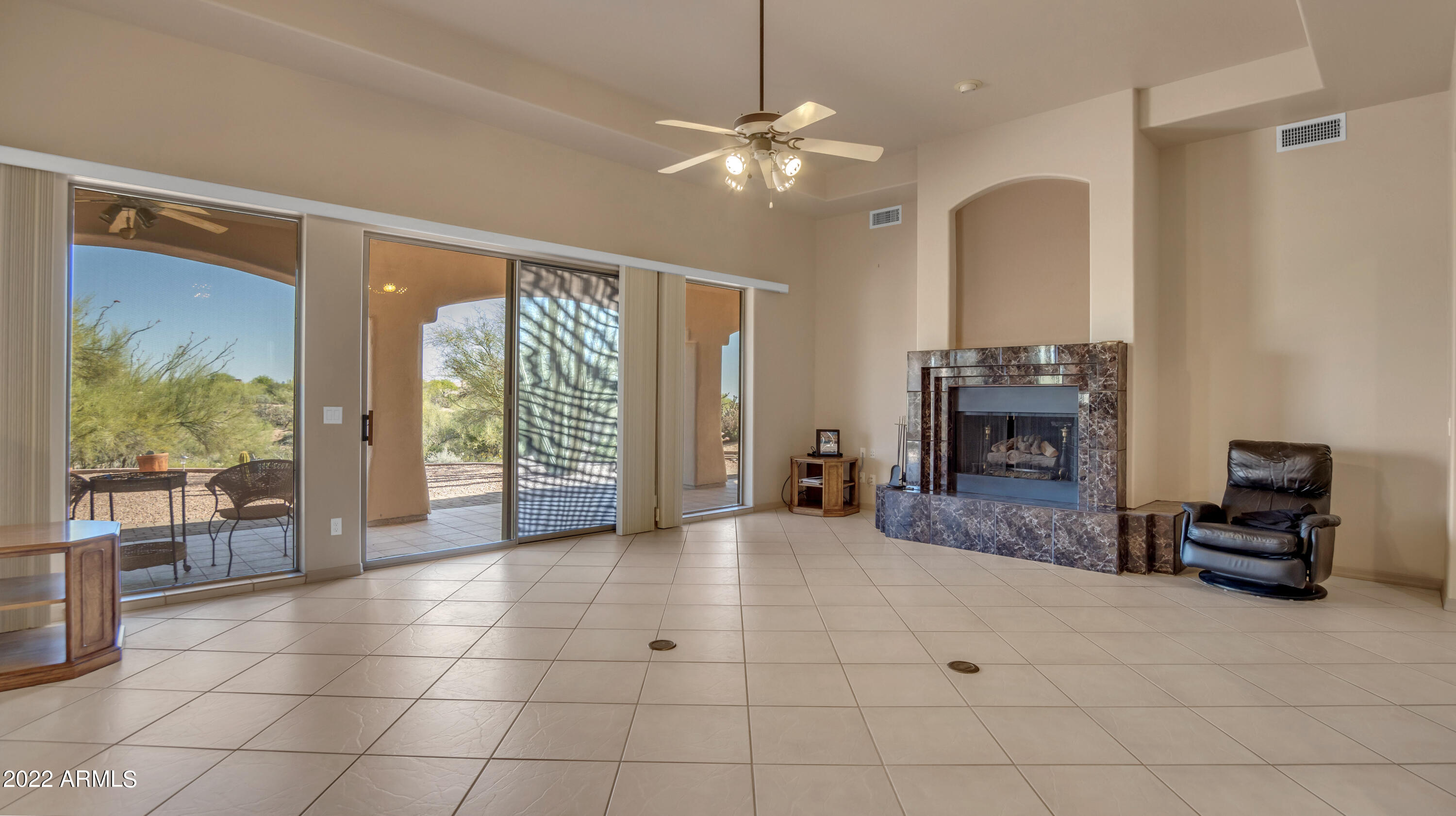 9409 E Romping Road
