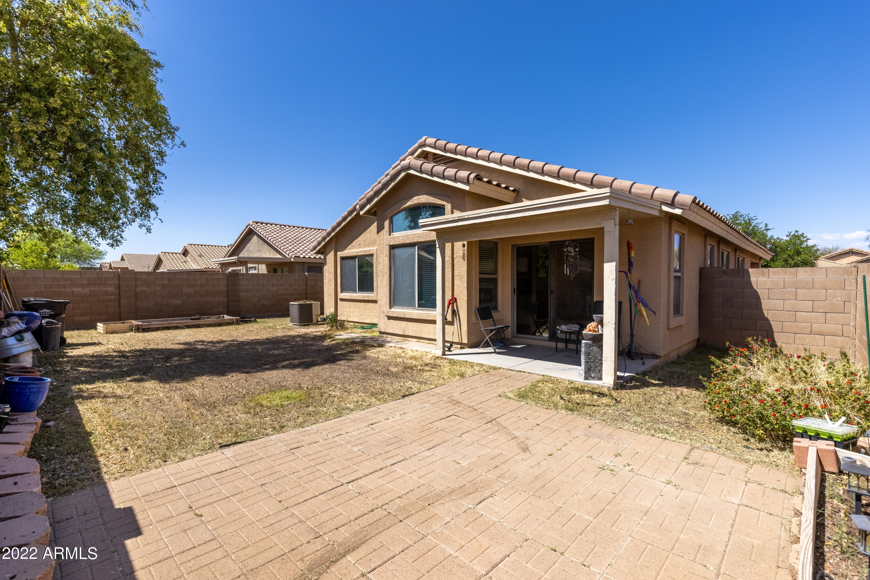 16629 W POST Drive
