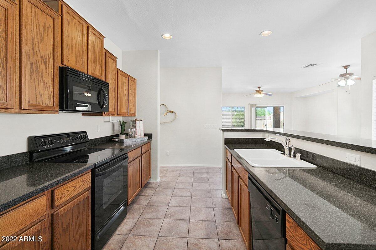 17580 W AGAVE Court