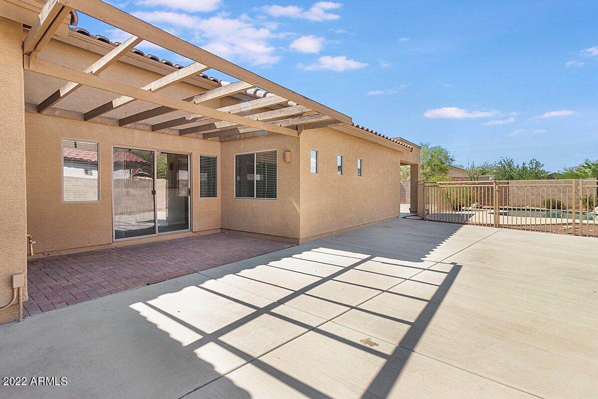 17580 W AGAVE Court