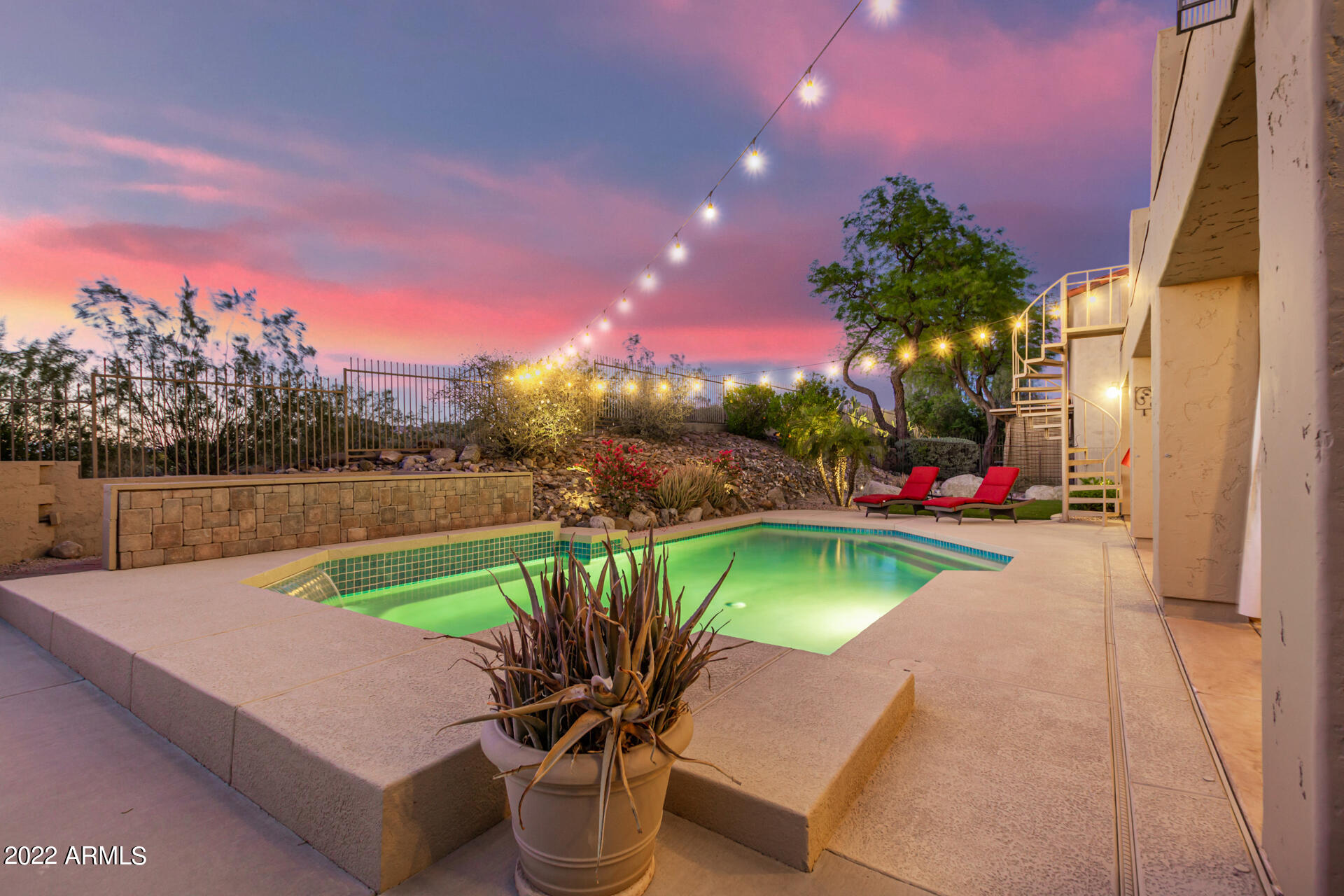 1410 E VILLA MARIA Drive
