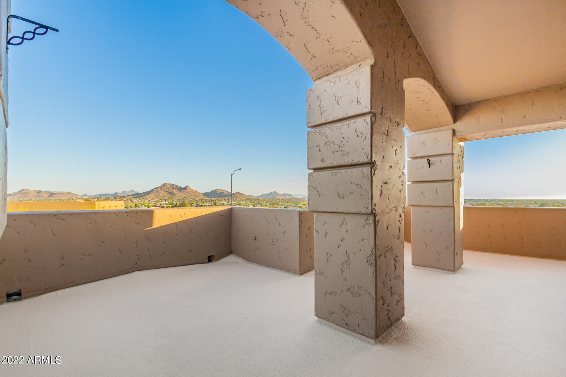 1410 E VILLA MARIA Drive