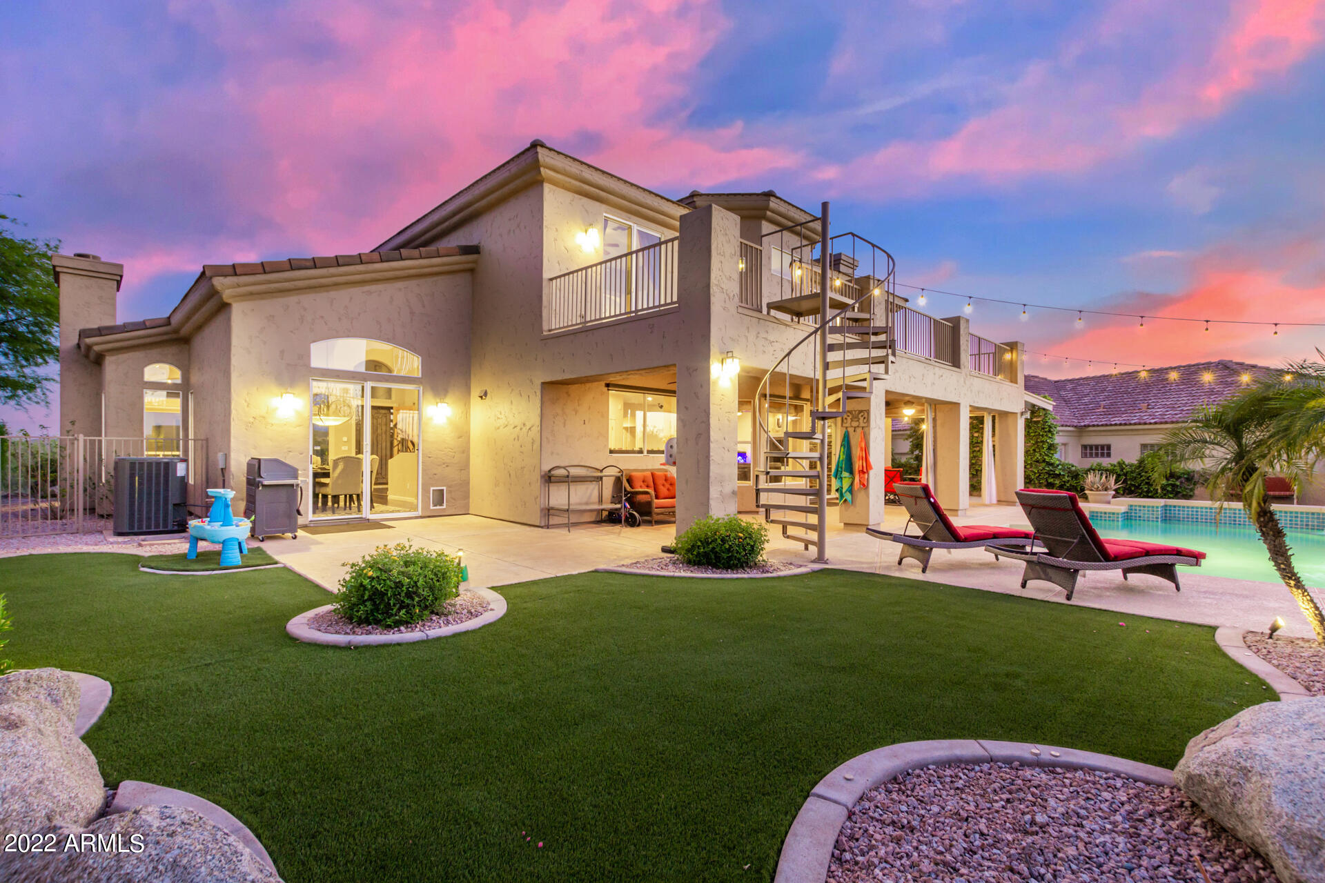 1410 E VILLA MARIA Drive
