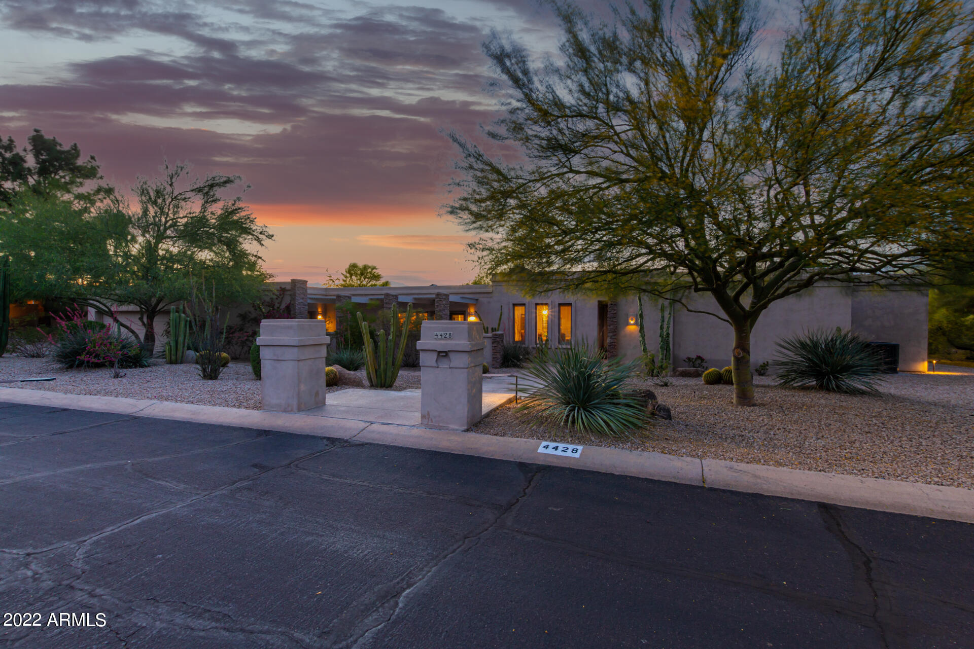 4428 E MOUNTAIN VIEW Road