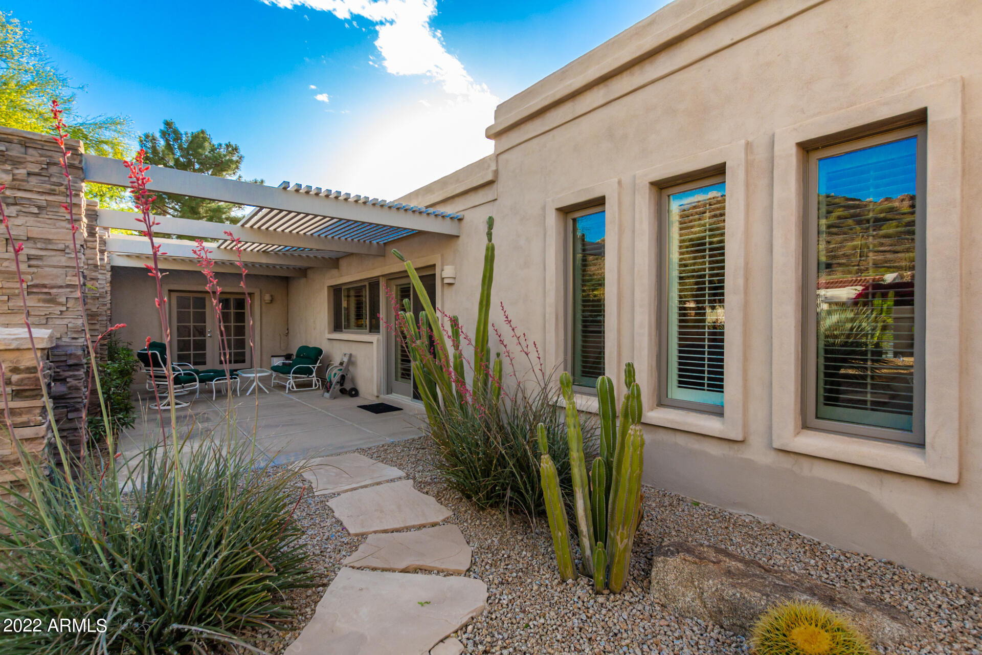 4428 E MOUNTAIN VIEW Road