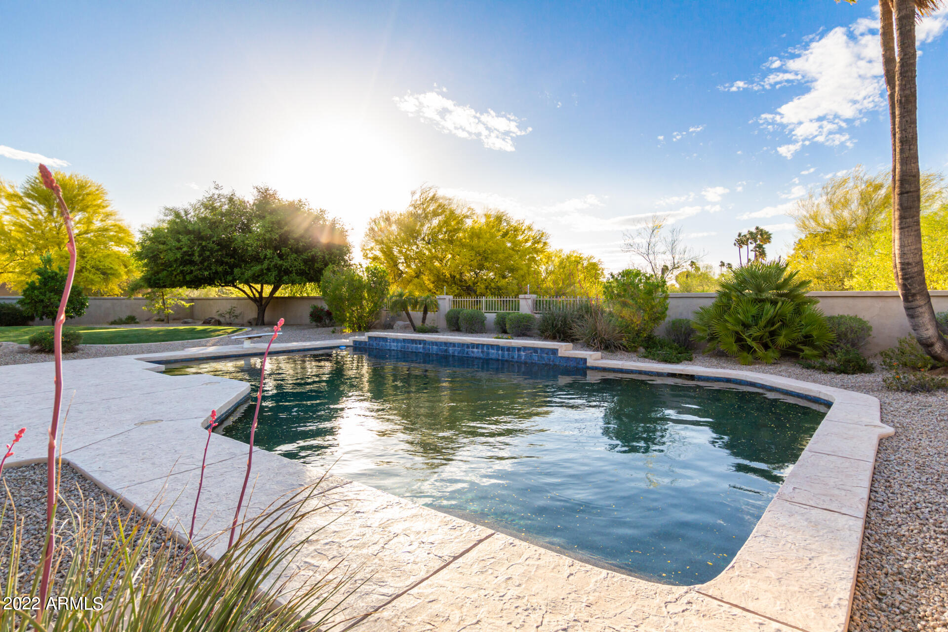 4428 E MOUNTAIN VIEW Road