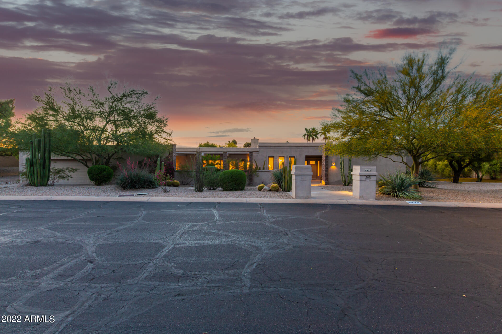 4428 E MOUNTAIN VIEW Road
