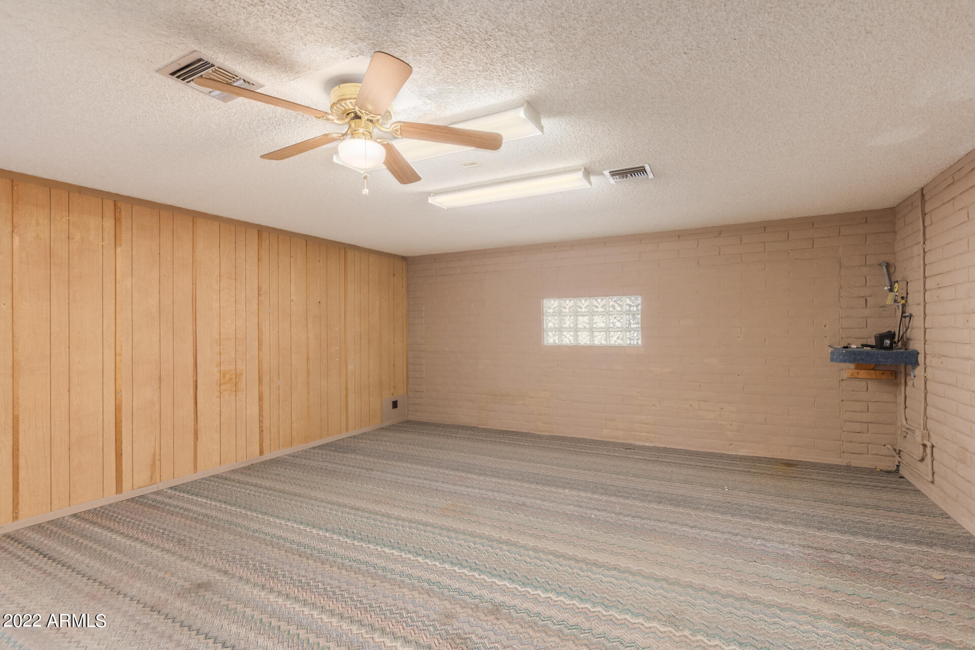 8602 N 41ST Avenue
