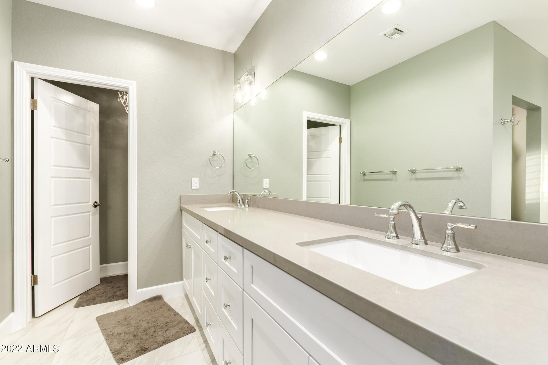 15016 N 49TH Street