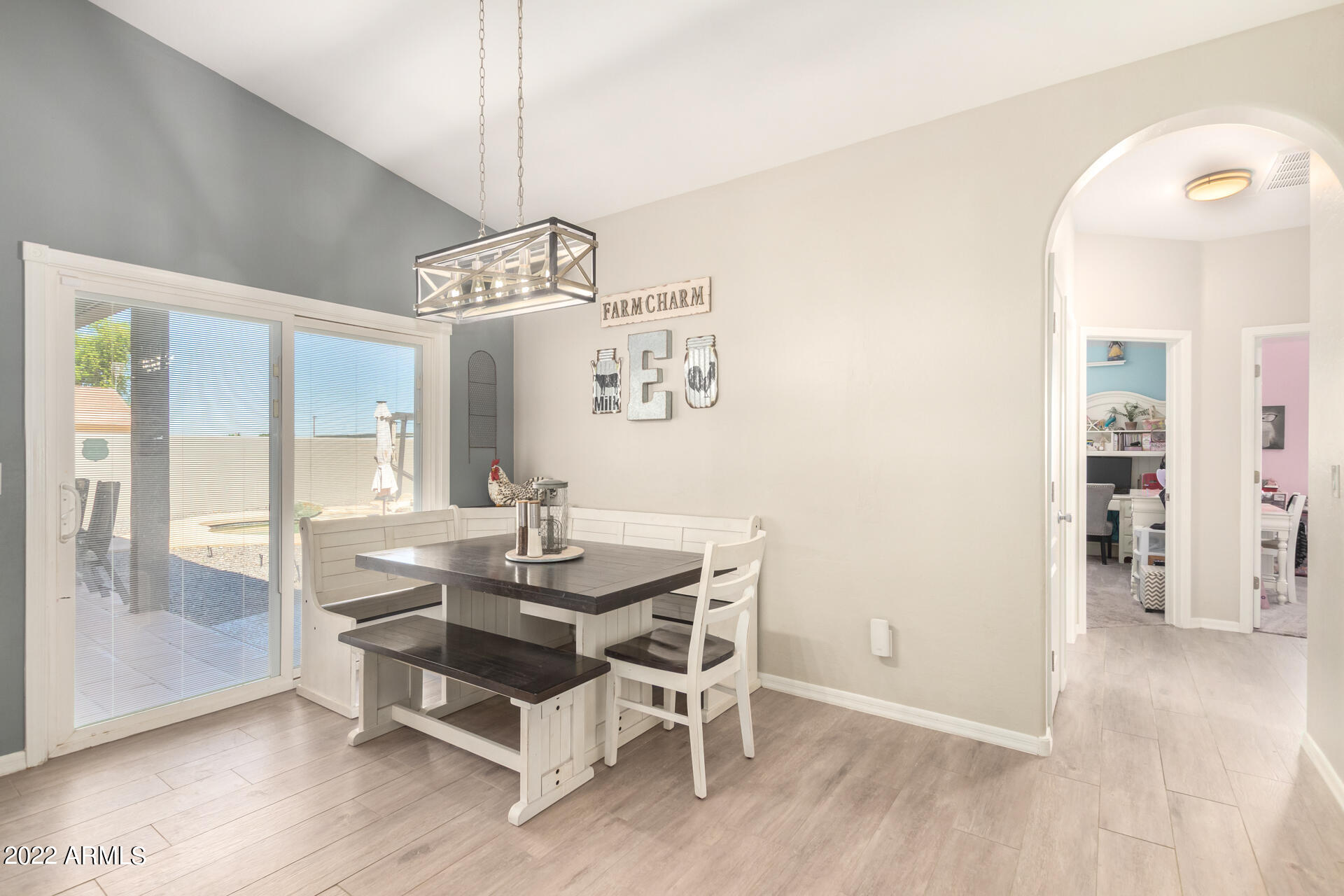 18426 E NAVAJO Drive