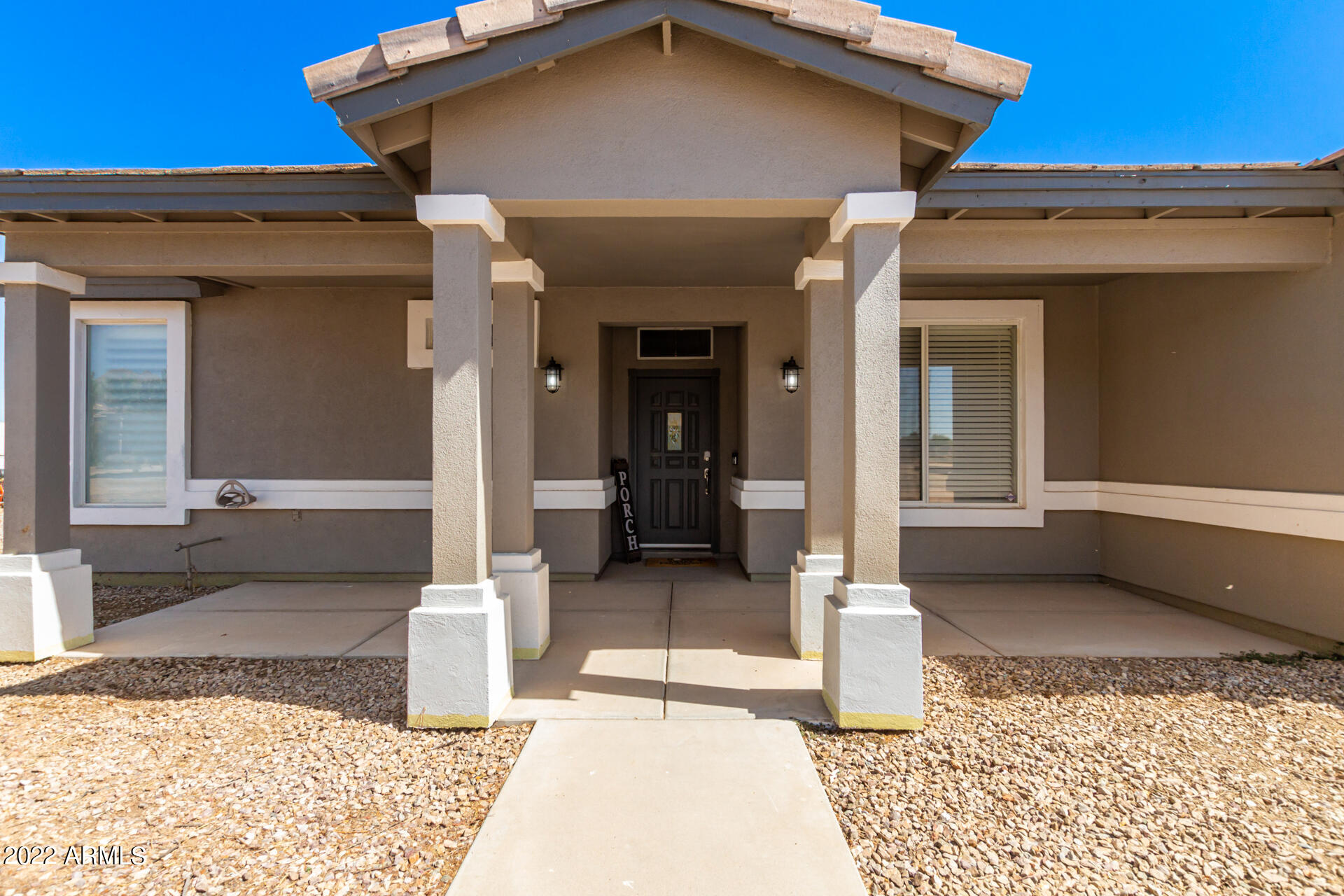 18426 E NAVAJO Drive