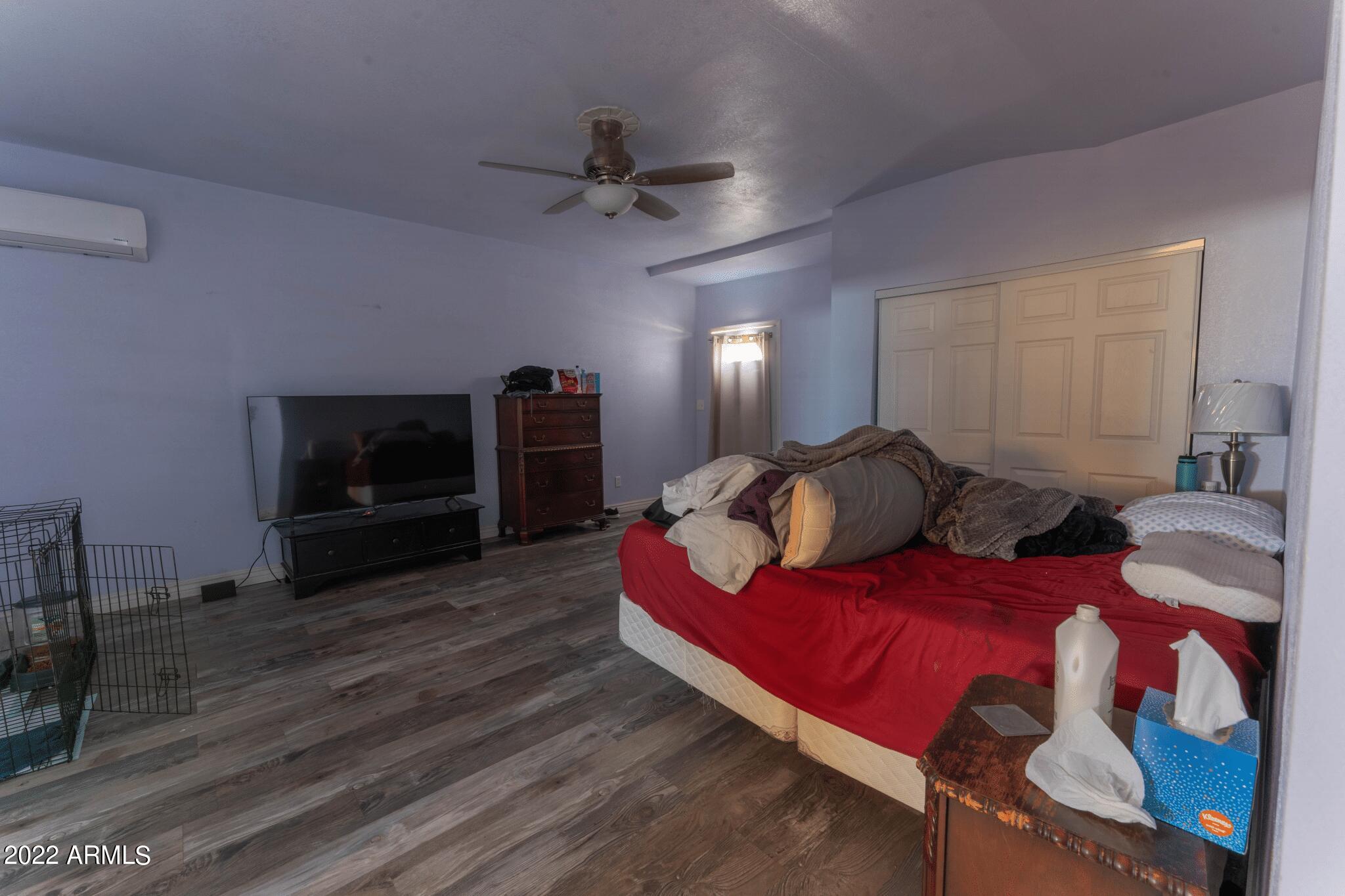 137 S WILDLIFE Circle