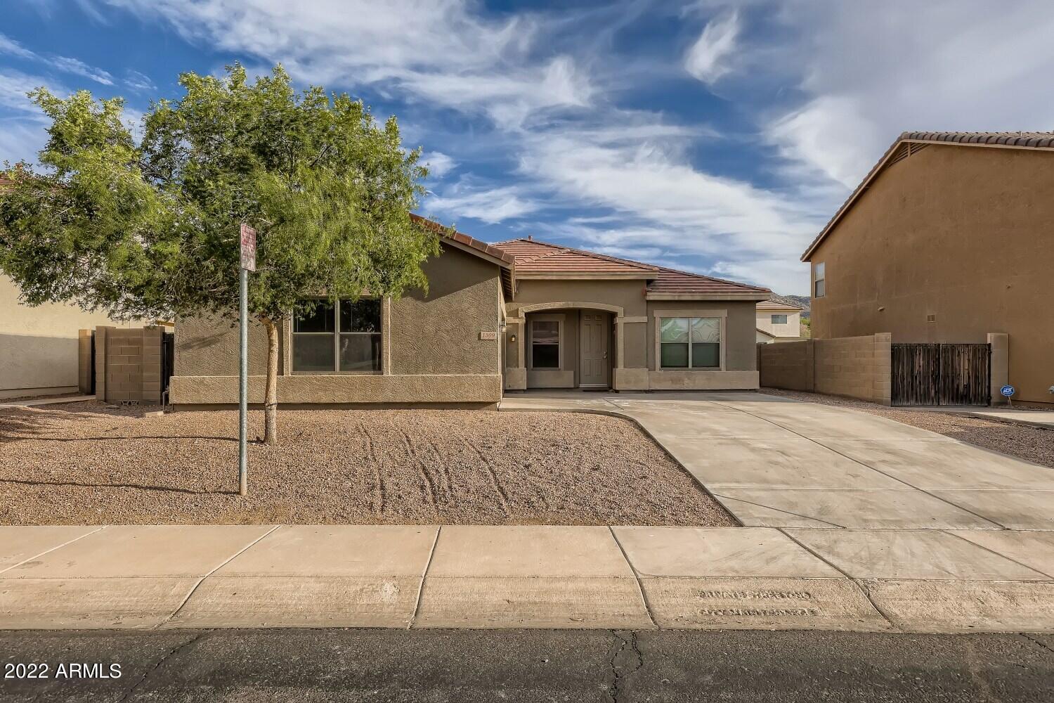 1309 E BETH Drive