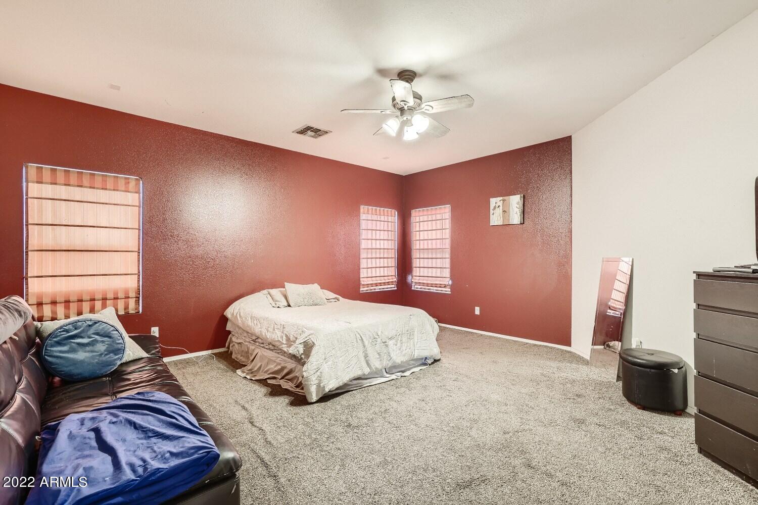 1309 E BETH Drive