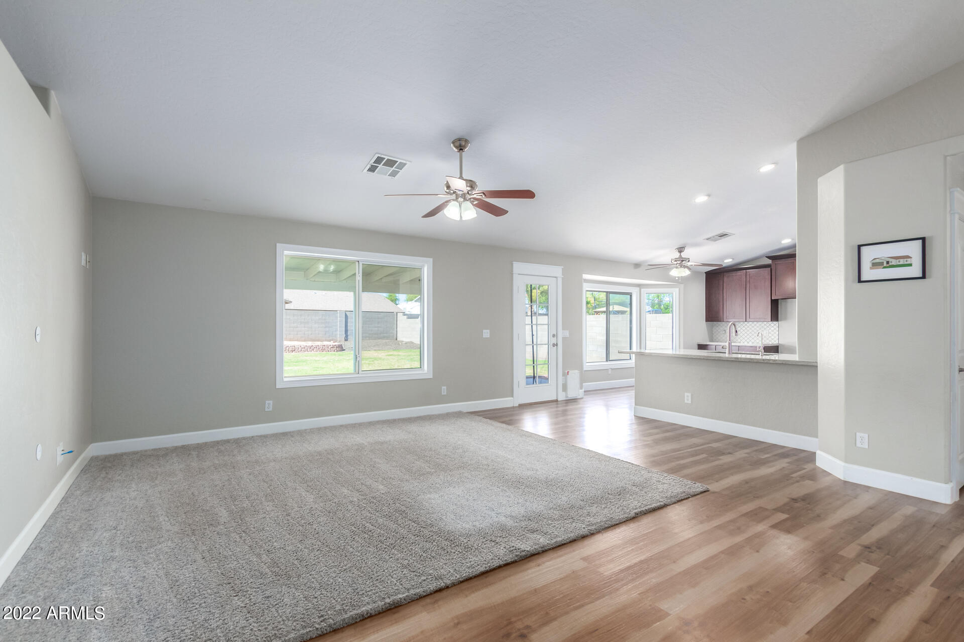 11338 E RUTLEDGE Avenue