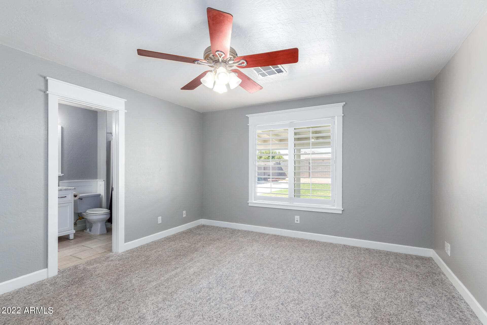 11338 E RUTLEDGE Avenue