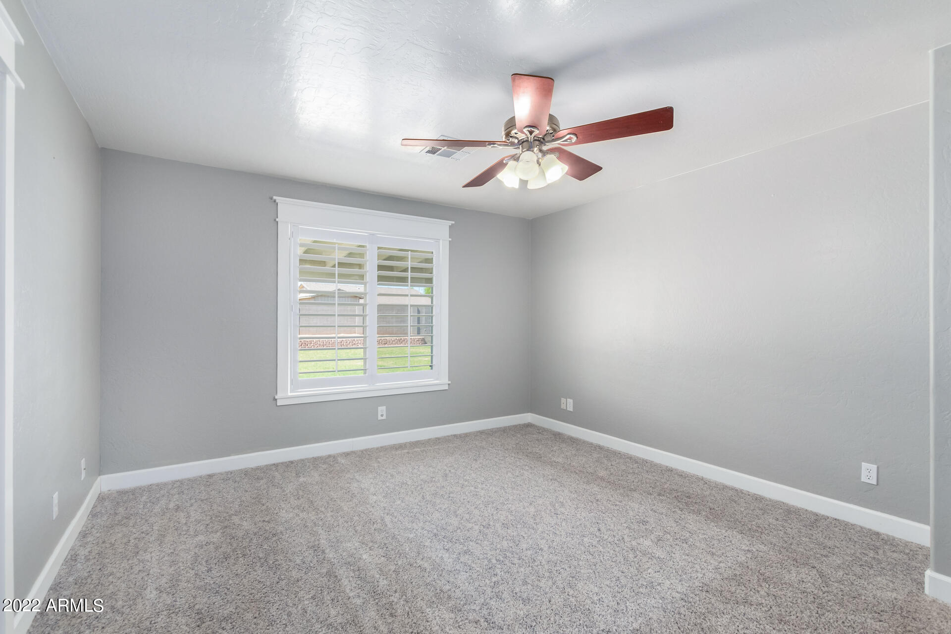 11338 E RUTLEDGE Avenue